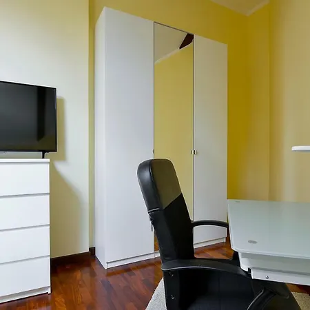 Apartment By The Tower