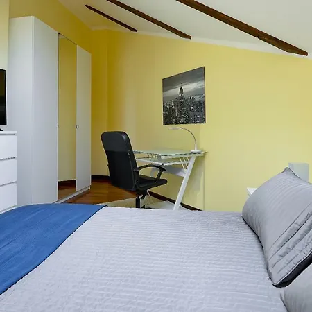 Apartment By The Tower Prague